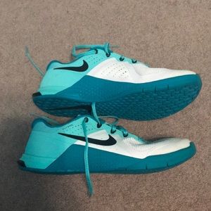 Nike Shoes - Nike Metcon Training Shoes Nike Shoes - Nike Metcon Training Shoes